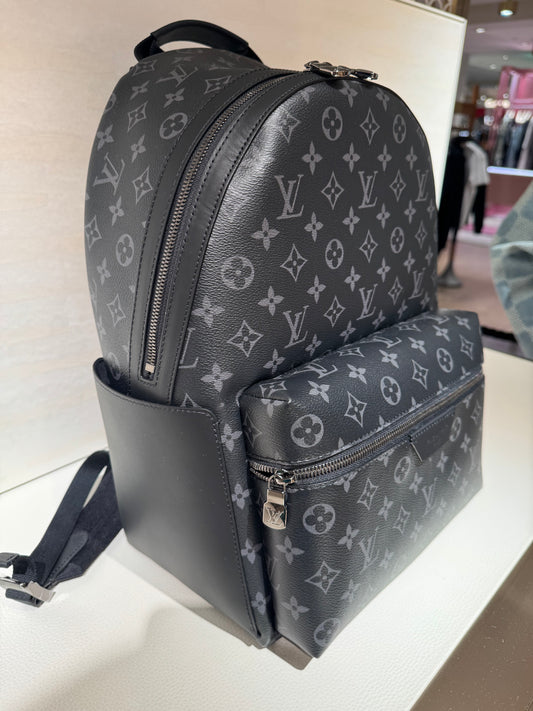 Louis Vuitton Discovery Backpack MM 